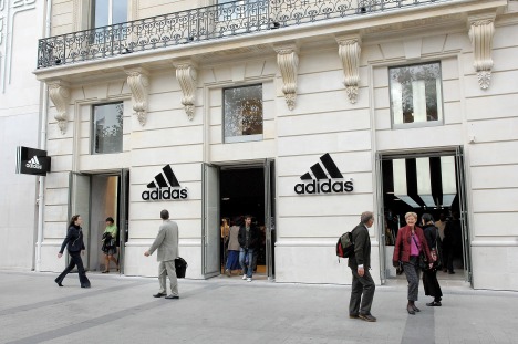horaire adidas champs elysee