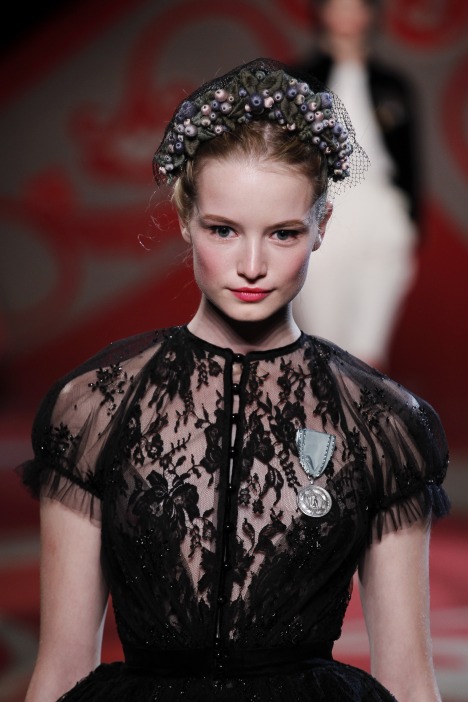 Ulyana Sergeenko Couture Fall-Winter 2012, Haute Couture - Fashion Week ...